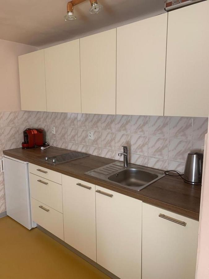 Apartment Jane เซเนซ ภายนอก รูปภาพ